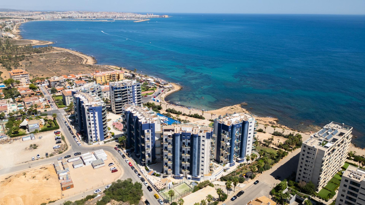 Appartement te koop in Punta Prima | 3 slaapkamers H5453695