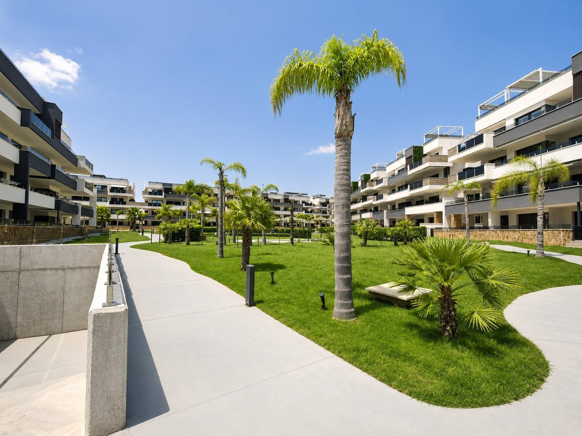 Appartement te koop in Punta Prima | 3 slaapkamers H5453713