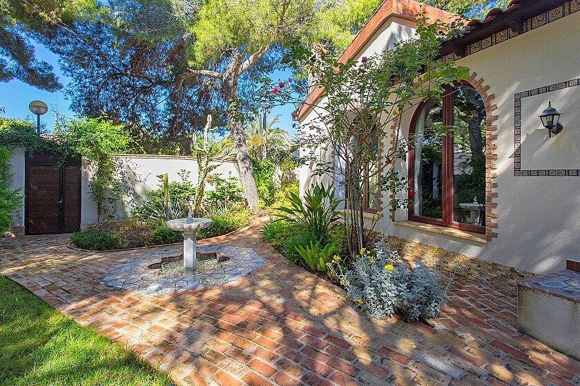 Huis te koop in Punta Prima | 4 slaapkamers H5456266