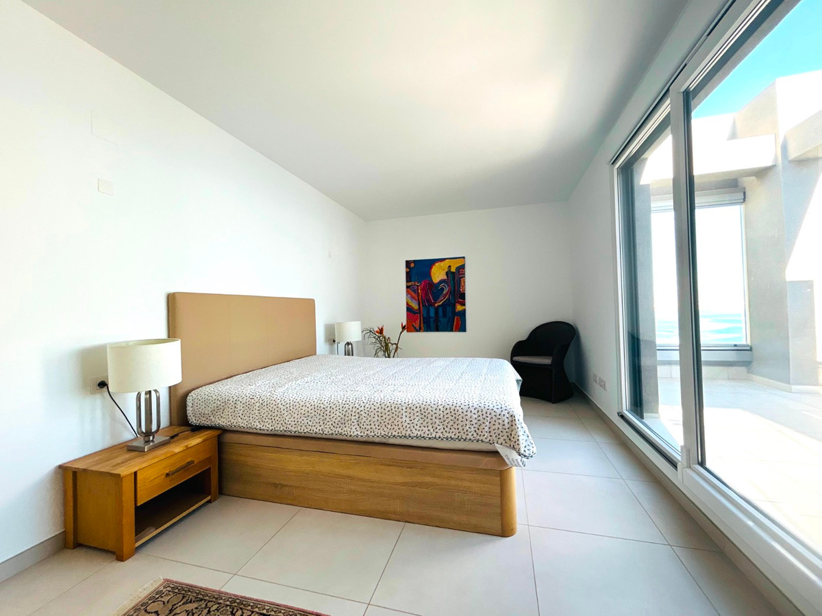 Appartement te koop in Punta Prima | 3 slaapkamers H5456371