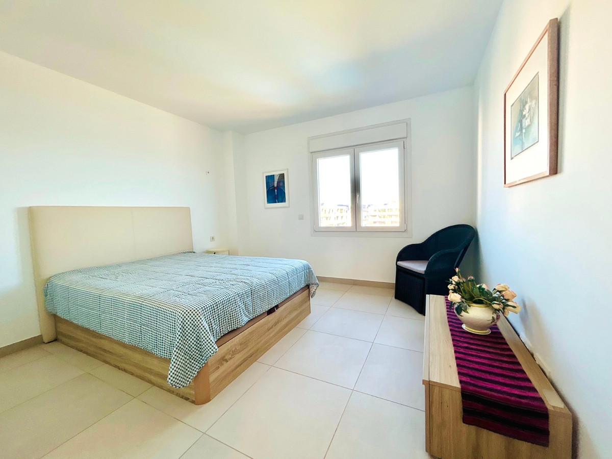 Appartement te koop in Punta Prima | 3 slaapkamers H5456371
