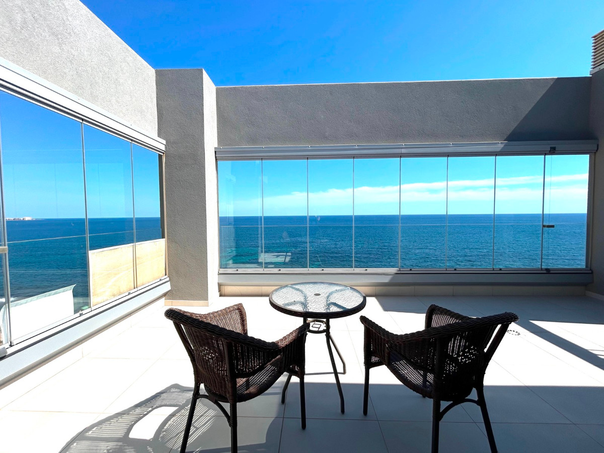 Appartement te koop in Punta Prima | 3 slaapkamers H5456371