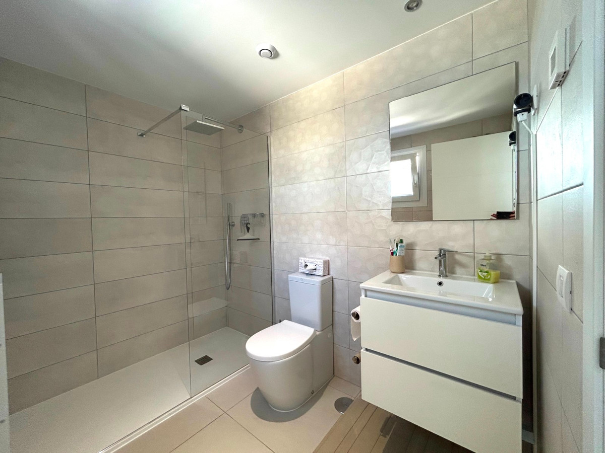 Appartement te koop in Punta Prima | 3 slaapkamers H5456371
