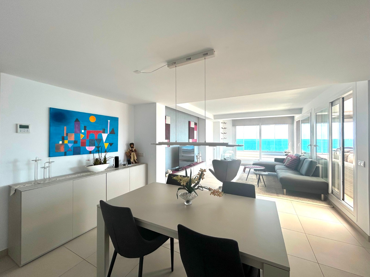Appartement te koop in Punta Prima | 3 slaapkamers H5456371