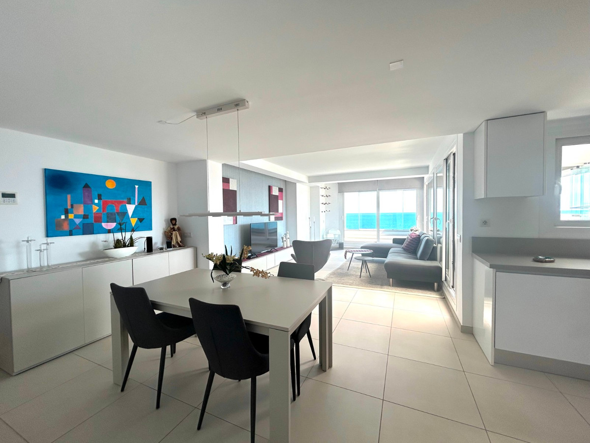 Appartement te koop in Punta Prima | 3 slaapkamers H5456371