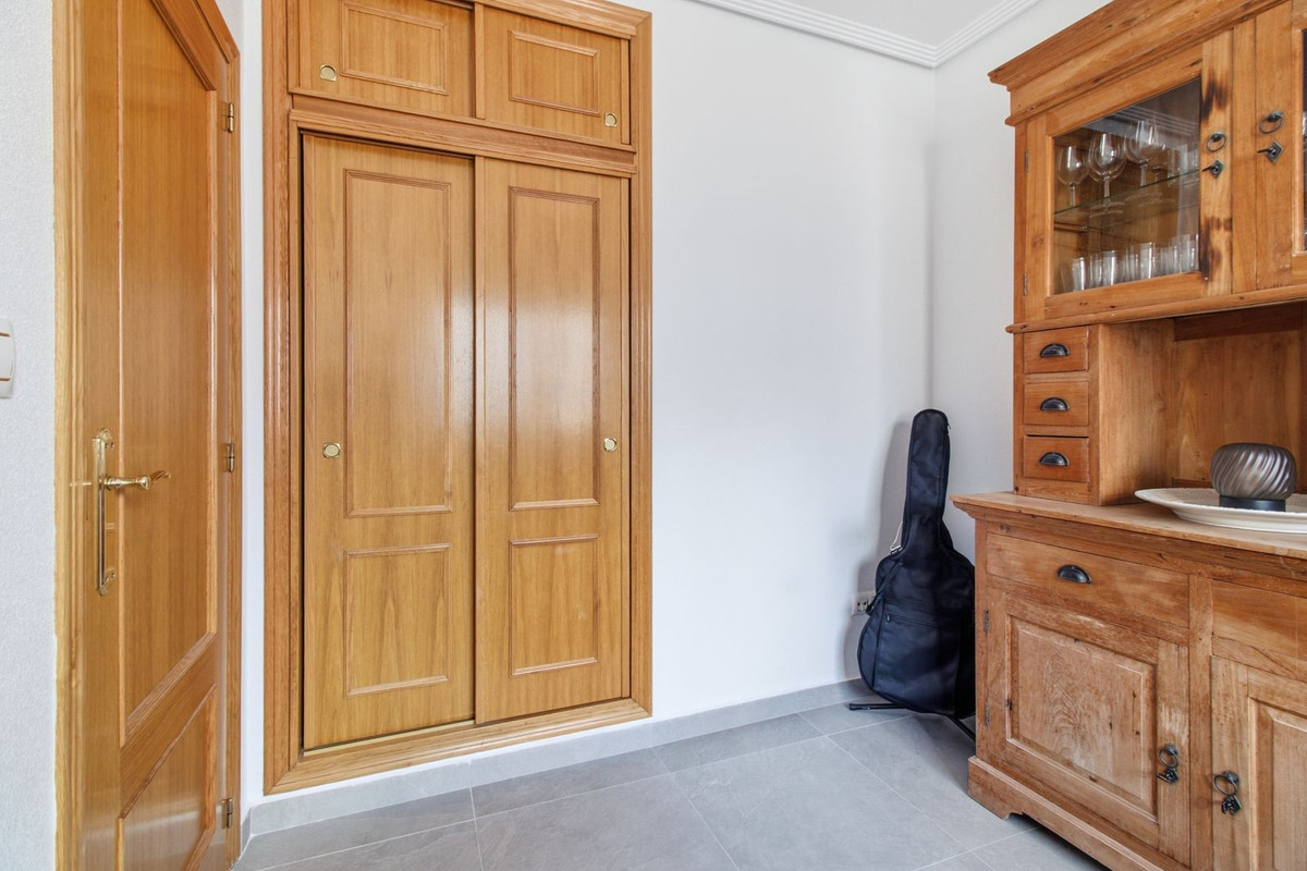Huis te koop in Punta Prima | 2 slaapkamers H5462983