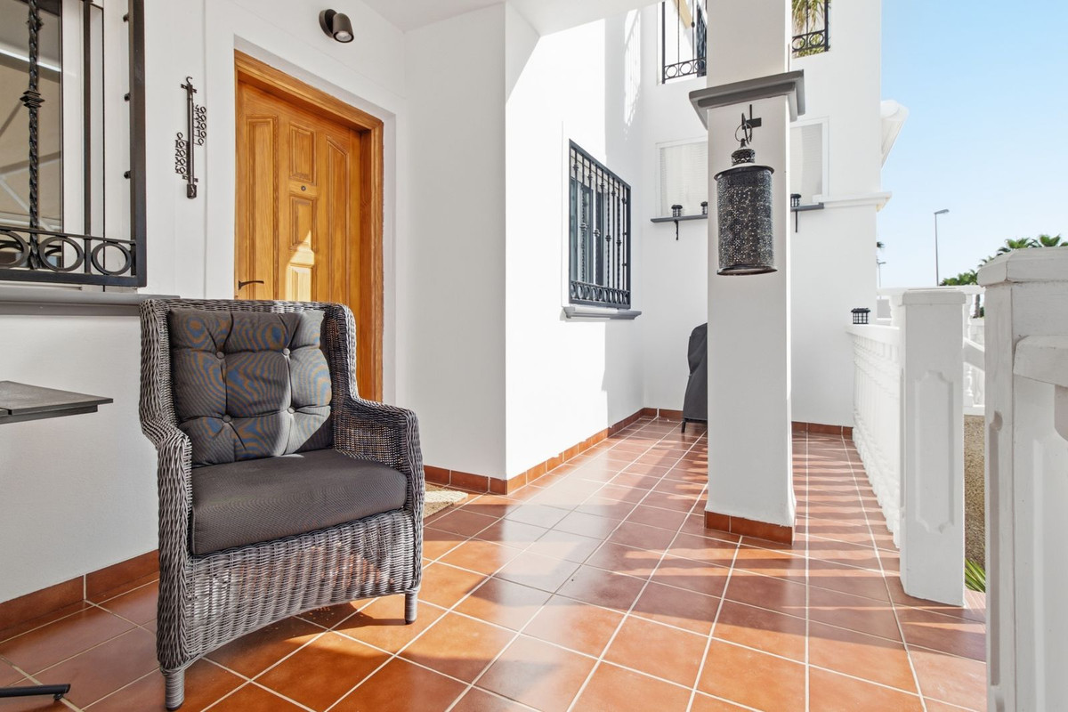 Huis te koop in Punta Prima | 2 slaapkamers H5462983
