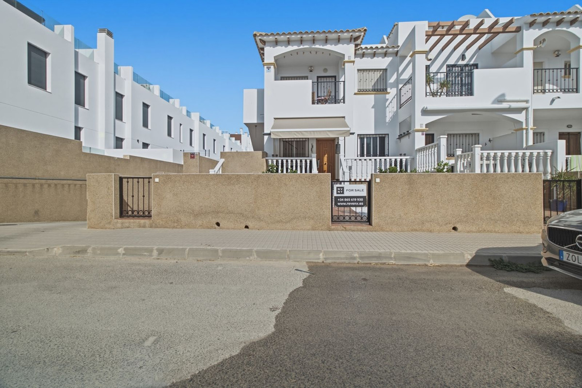 Huis te koop in Punta Prima | 2 slaapkamers H5462983