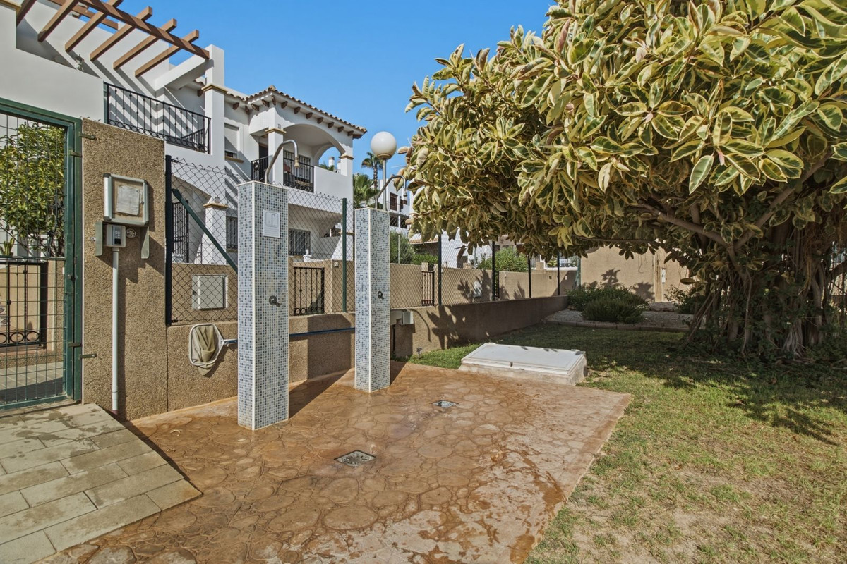 Huis te koop in Punta Prima | 2 slaapkamers H5462983