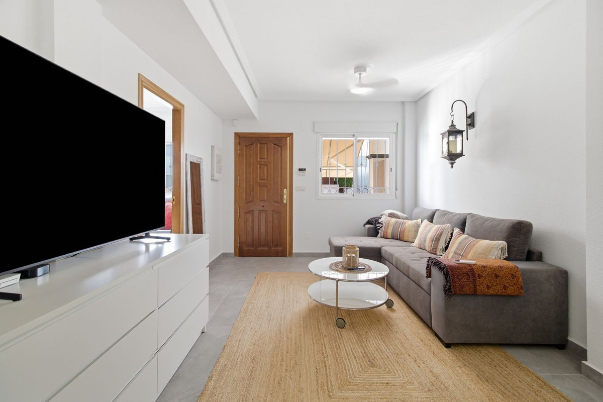 Huis te koop in Punta Prima | 2 slaapkamers H5462983