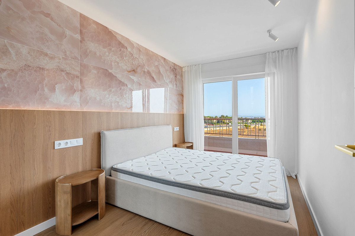Huis te koop in Punta Prima | 2 slaapkamers H5465275