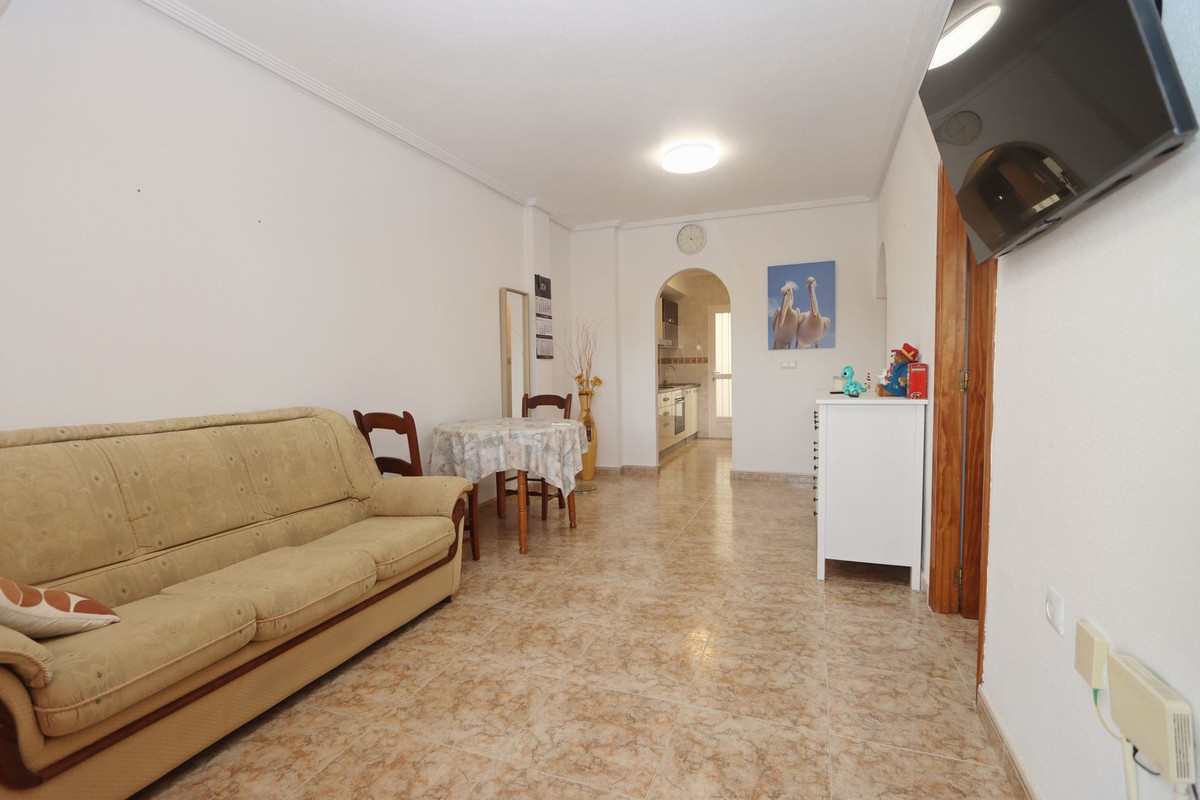 Appartement te koop in Punta Prima | 2 slaapkamers H5468344
