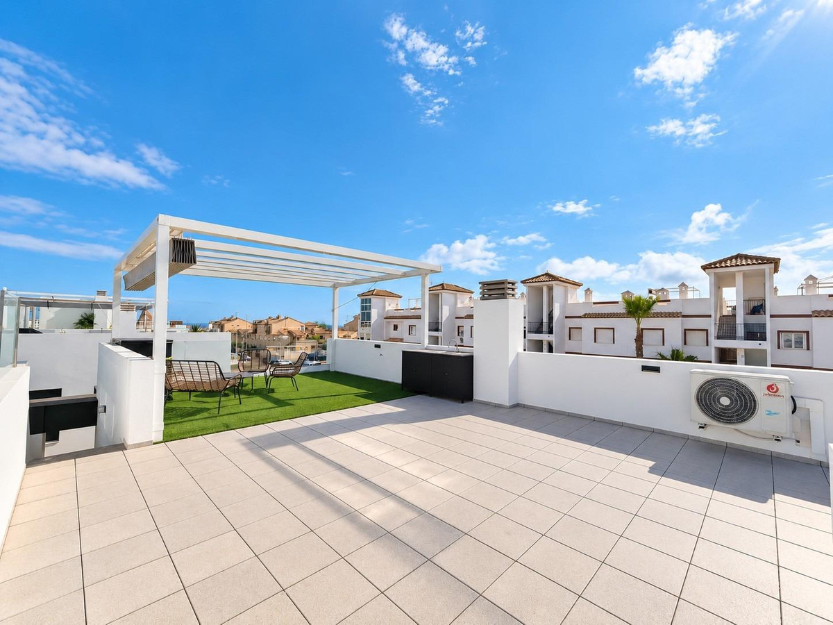 Bungalow te koop in Punta Prima | 3 slaapkamers H5506822