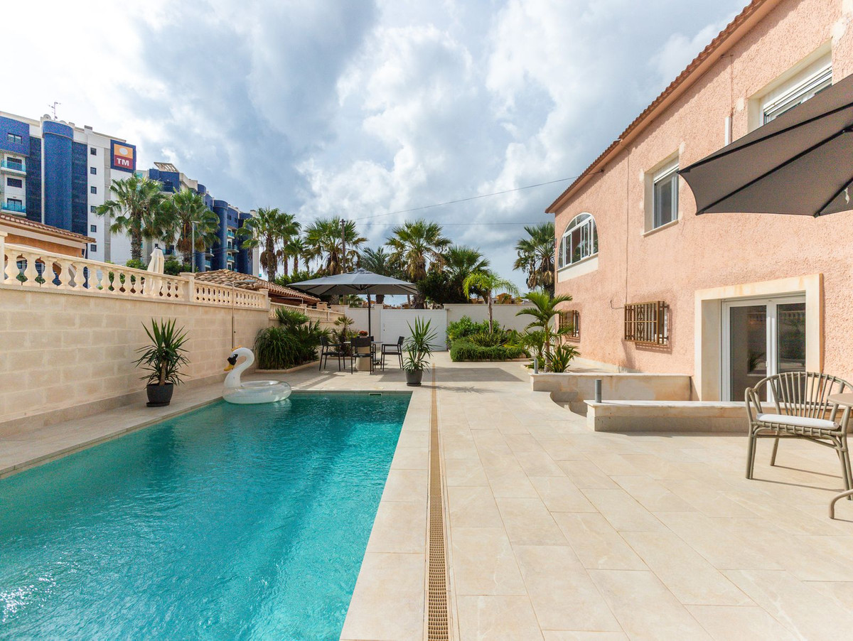 Property main view 4