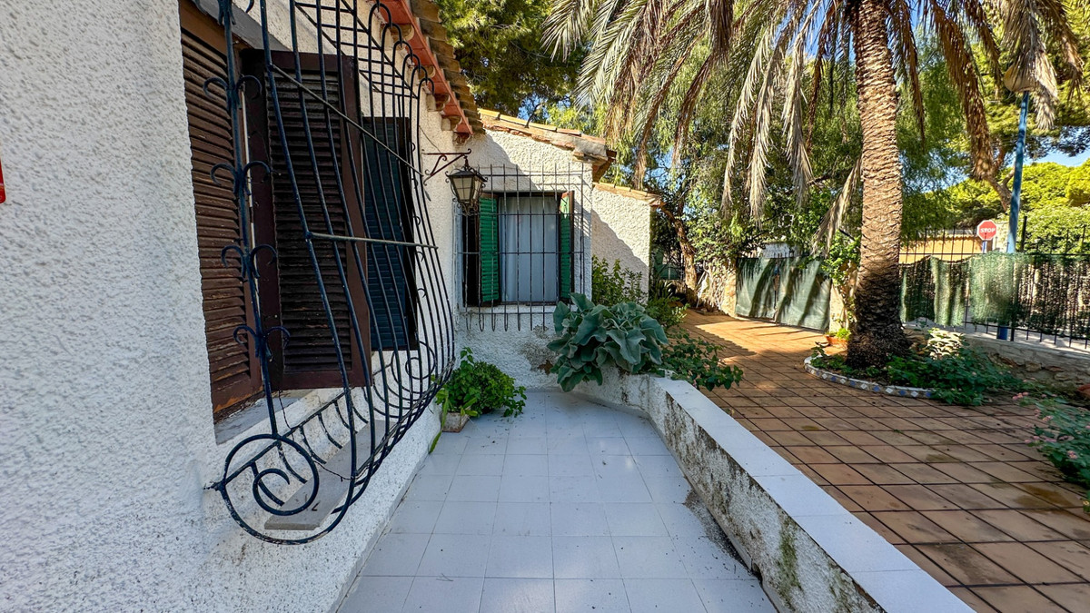 Huis te koop in Punta Prima | 4 slaapkamers H5524588