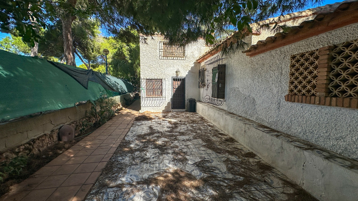 Huis te koop in Punta Prima | 4 slaapkamers H5524588