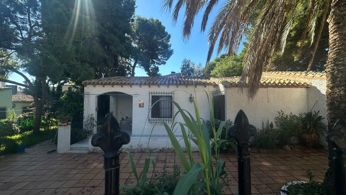 Huis te koop in Punta Prima | 4 slaapkamers H5524588