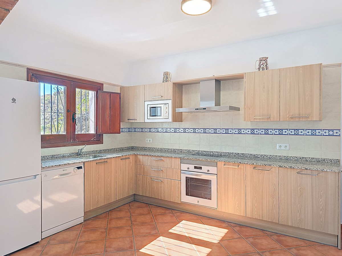 Vrijstaande Villa te koop in Árchez | 3 slaapkamers H5211955