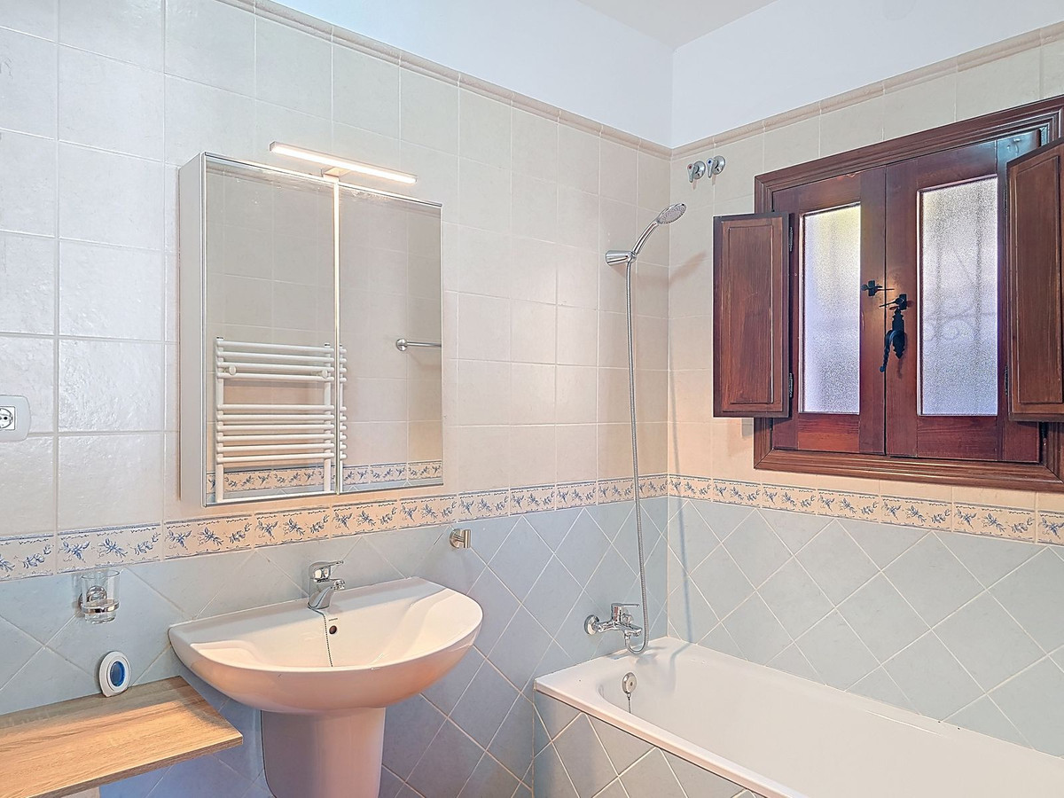 Vrijstaande Villa te koop in Árchez | 3 slaapkamers H5211955