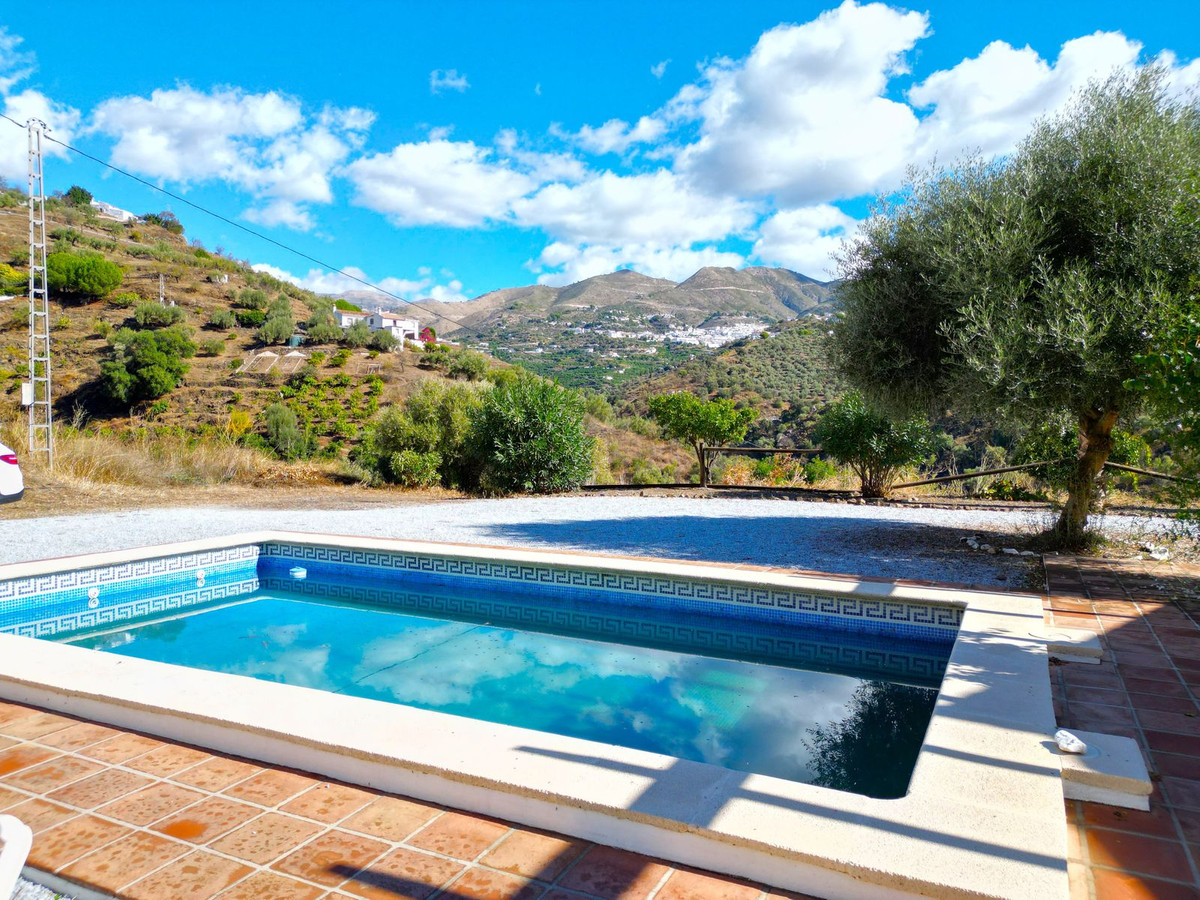 Vrijstaande Villa te koop in Árchez | 3 slaapkamers H5211955