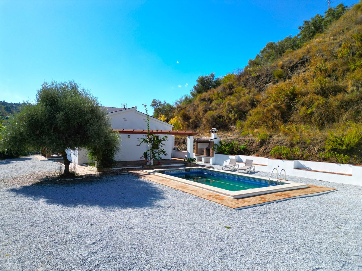 Vrijstaande Villa te koop in Árchez | 3 slaapkamers H5211955