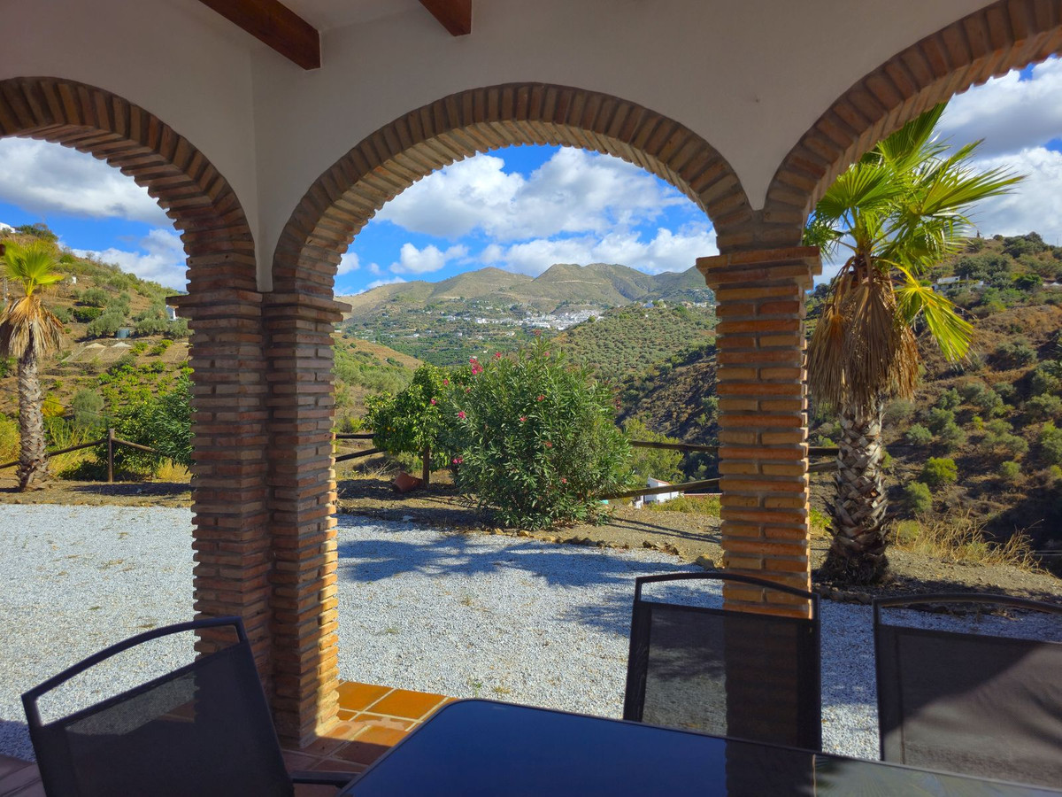 Vrijstaande Villa te koop in Árchez | 3 slaapkamers H5211955