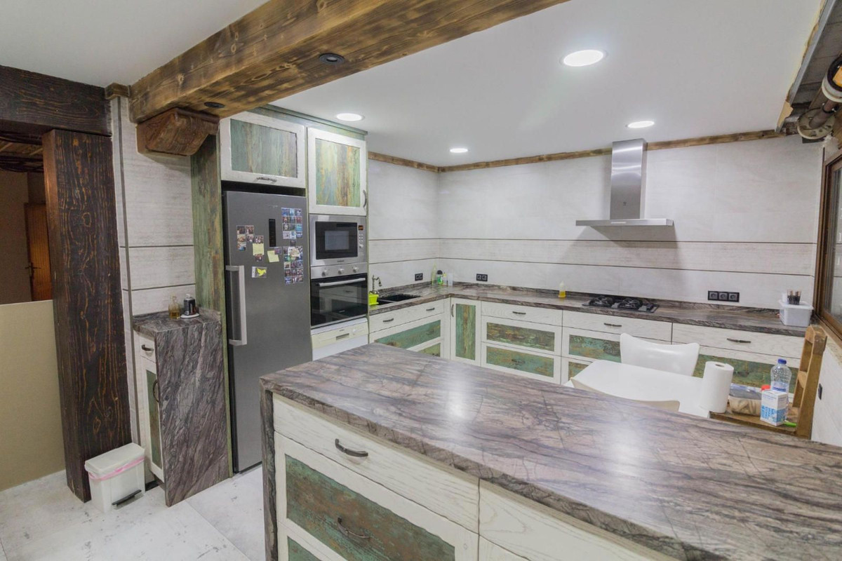 Property main view 40