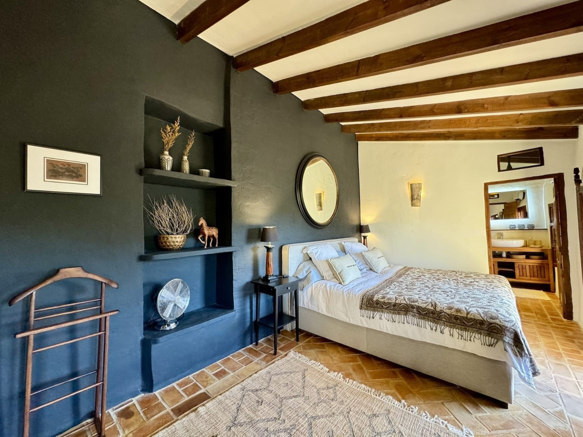 Property main view 34