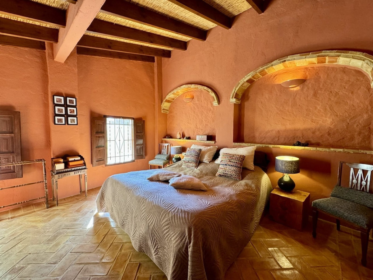Property main view 4