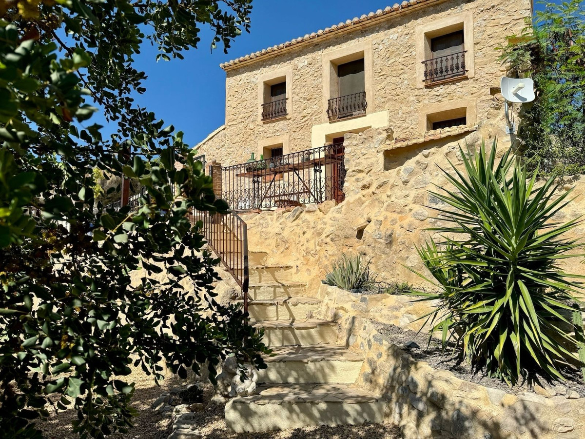 Property main view 44