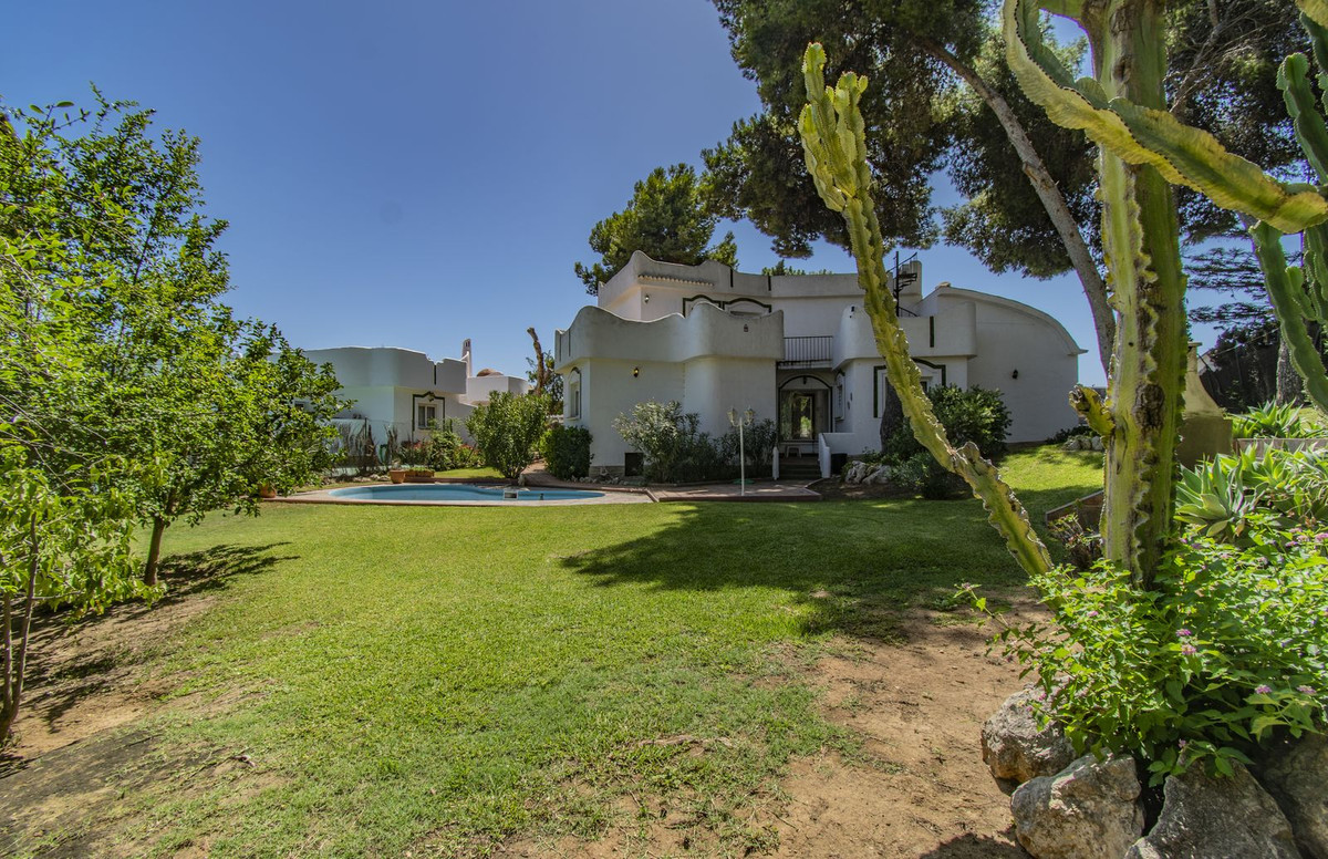 Vrijstaande Villa in Reserva de Marbella-9