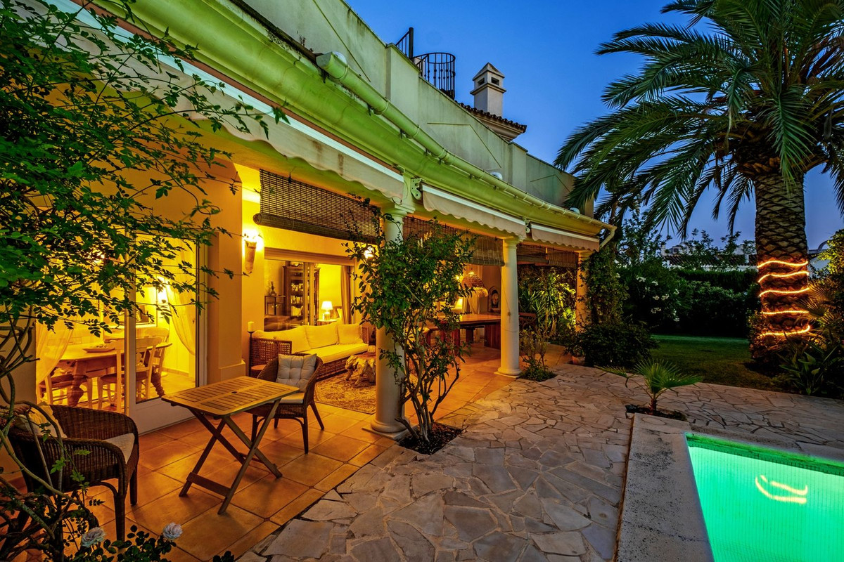 Huis te koop in Reserva de Marbella | 2 slaapkamers H5074015