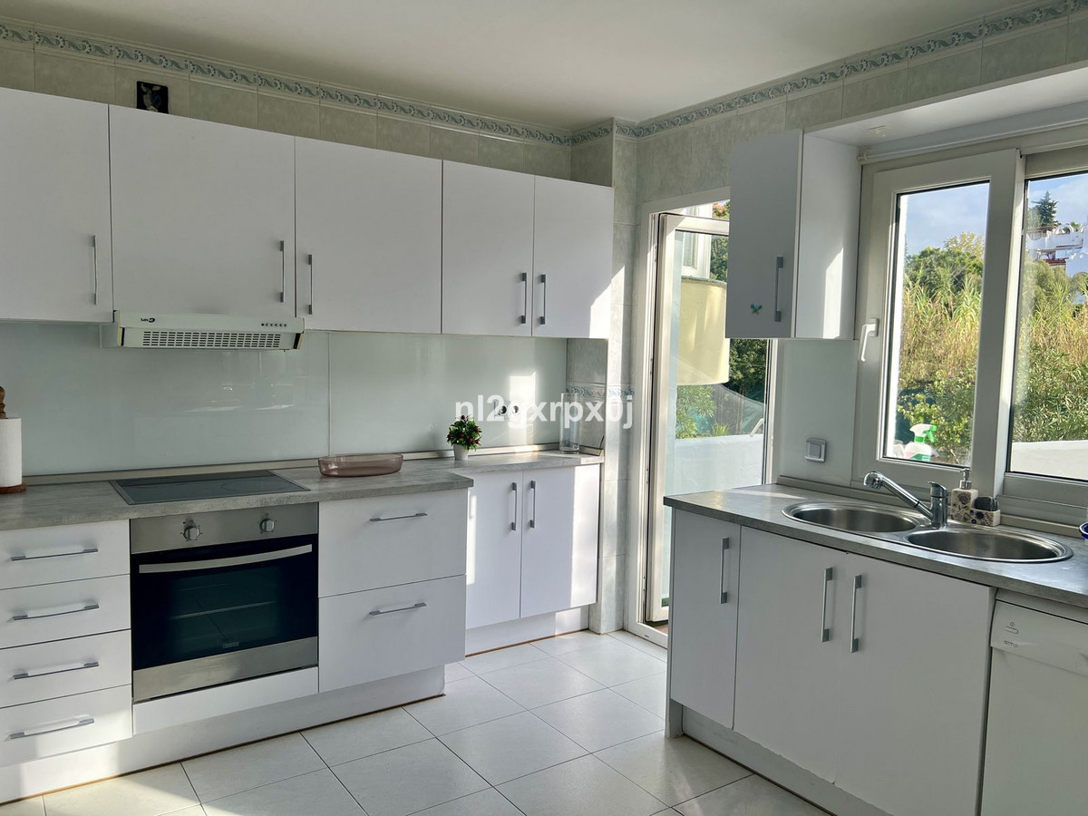 Huis te koop in Reserva de Marbella | 3 slaapkamers H5194060