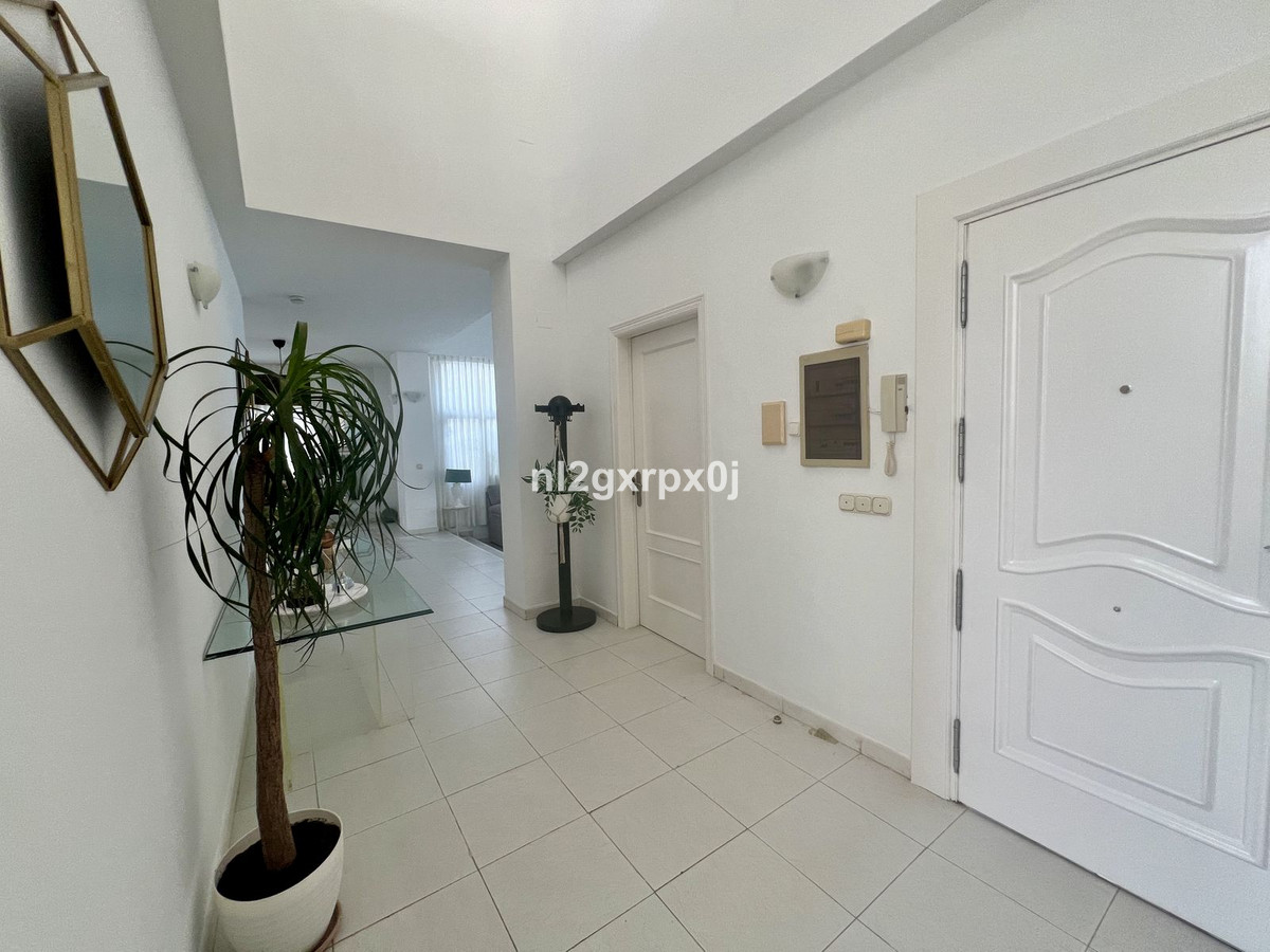 Huis te koop in Reserva de Marbella | 3 slaapkamers H5194060