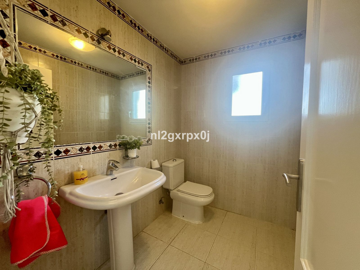 Huis te koop in Reserva de Marbella | 3 slaapkamers H5194060