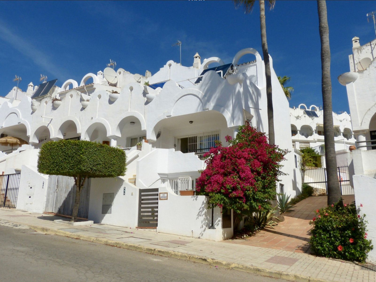 Huis te koop in Reserva de Marbella | 3 slaapkamers H5254966