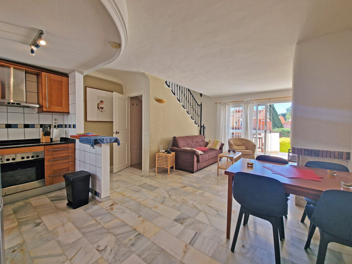 Huis te koop in Reserva de Marbella | 3 slaapkamers H5254966