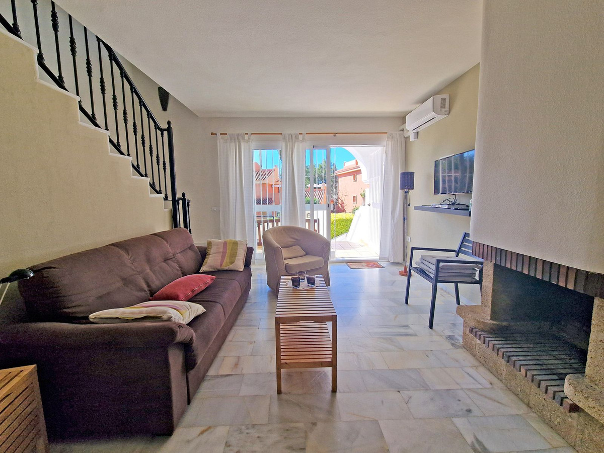 Huis te koop in Reserva de Marbella | 3 slaapkamers H5254966