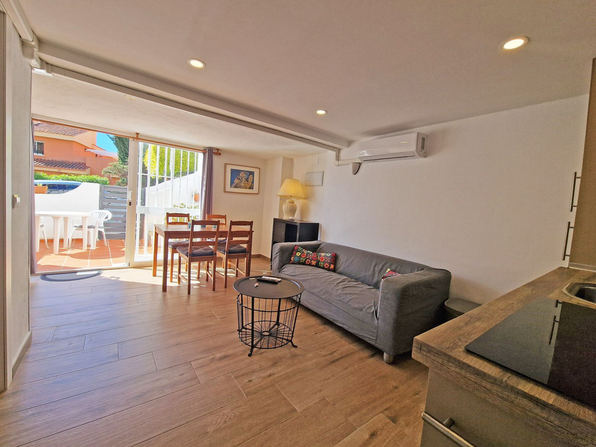 Huis te koop in Reserva de Marbella | 3 slaapkamers H5254966