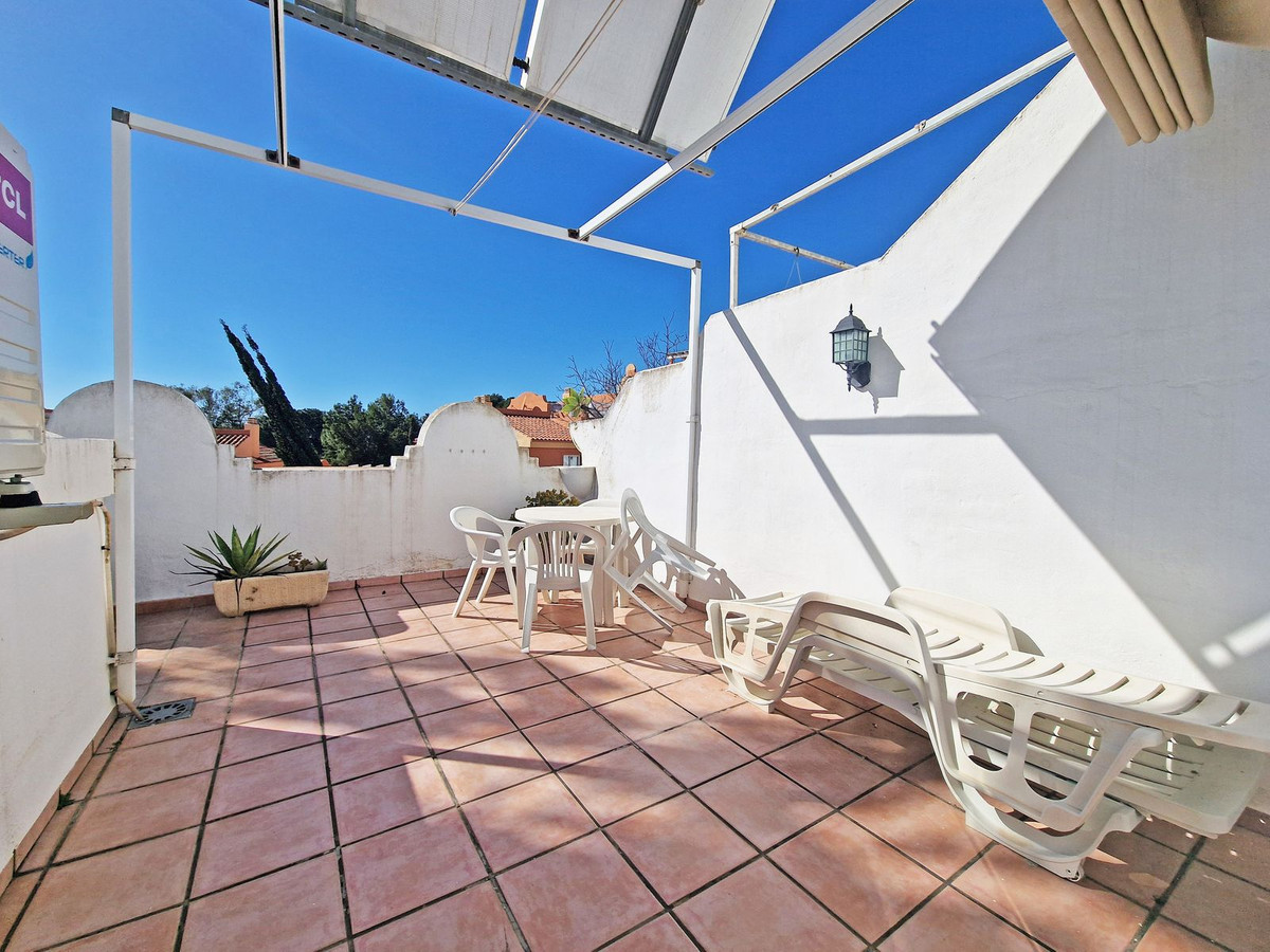 Huis te koop in Reserva de Marbella | 3 slaapkamers H5254966
