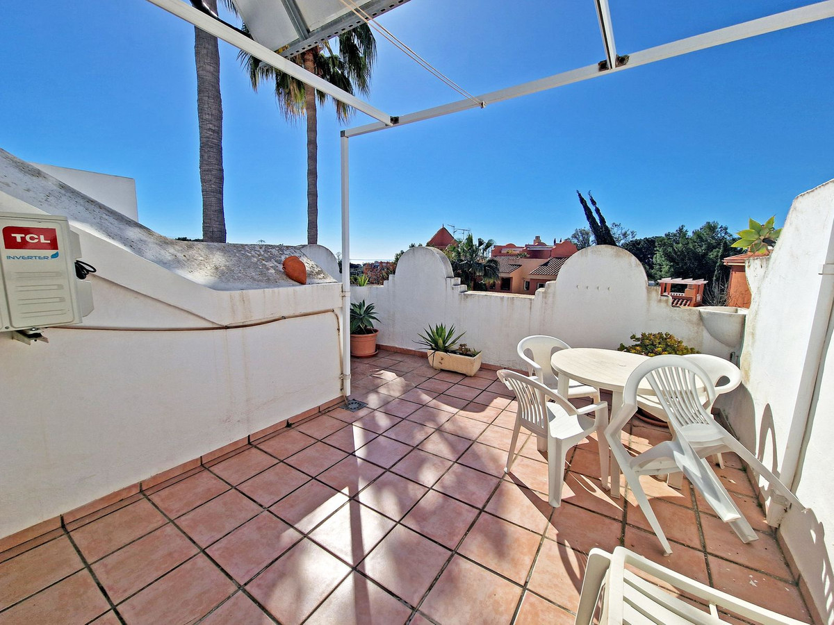 Huis te koop in Reserva de Marbella | 3 slaapkamers H5254966