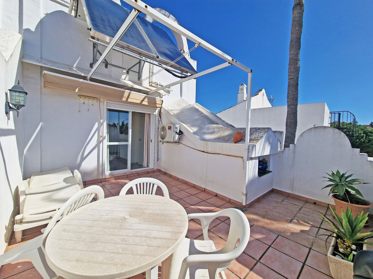 Huis te koop in Reserva de Marbella | 3 slaapkamers H5254966