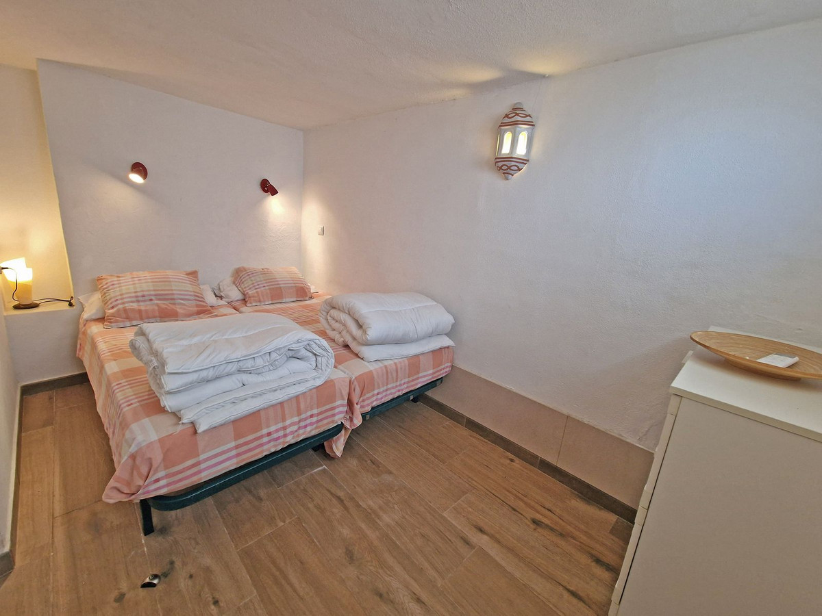 Huis te koop in Reserva de Marbella | 3 slaapkamers H5254966