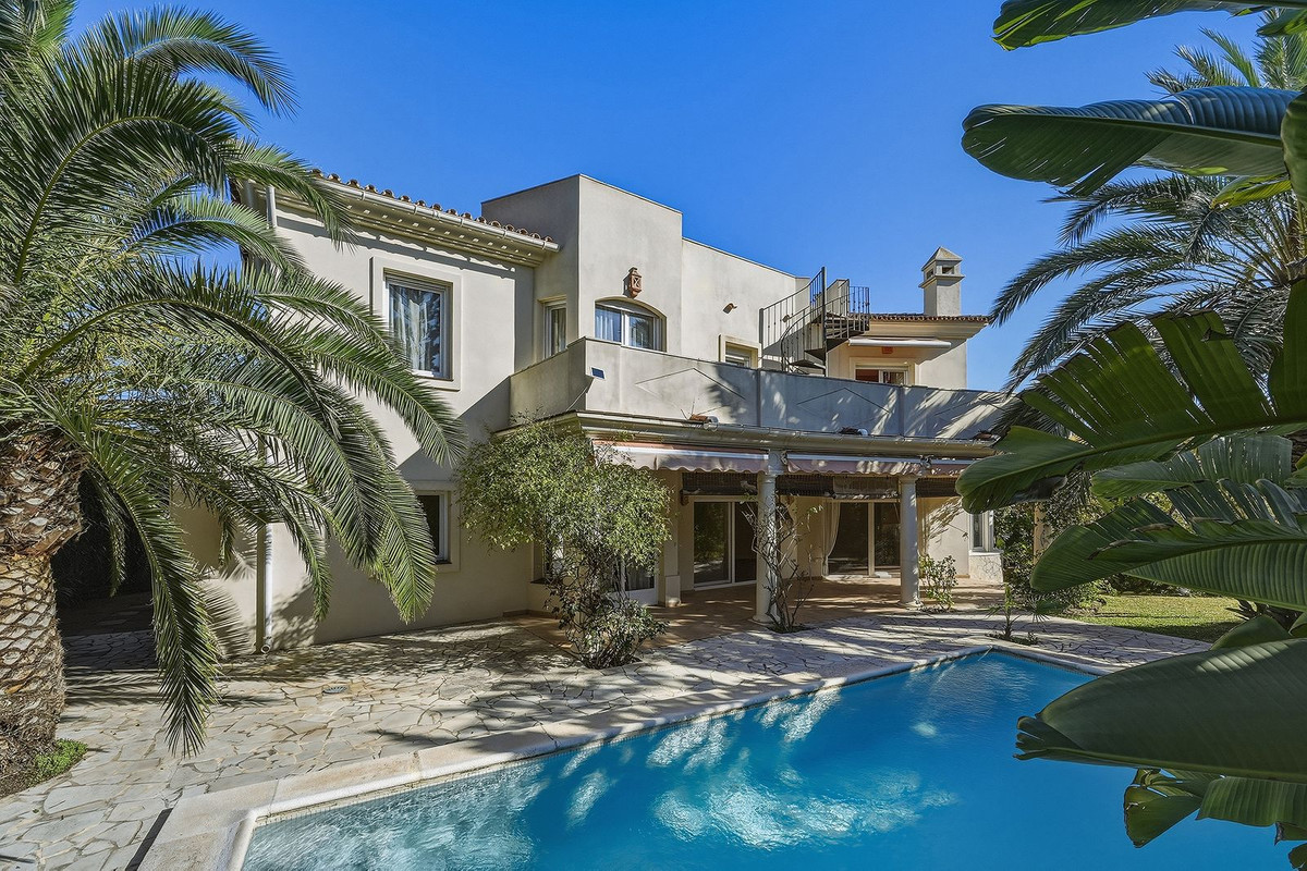 Huis te koop in Reserva de Marbella | 2 slaapkamers H5327698