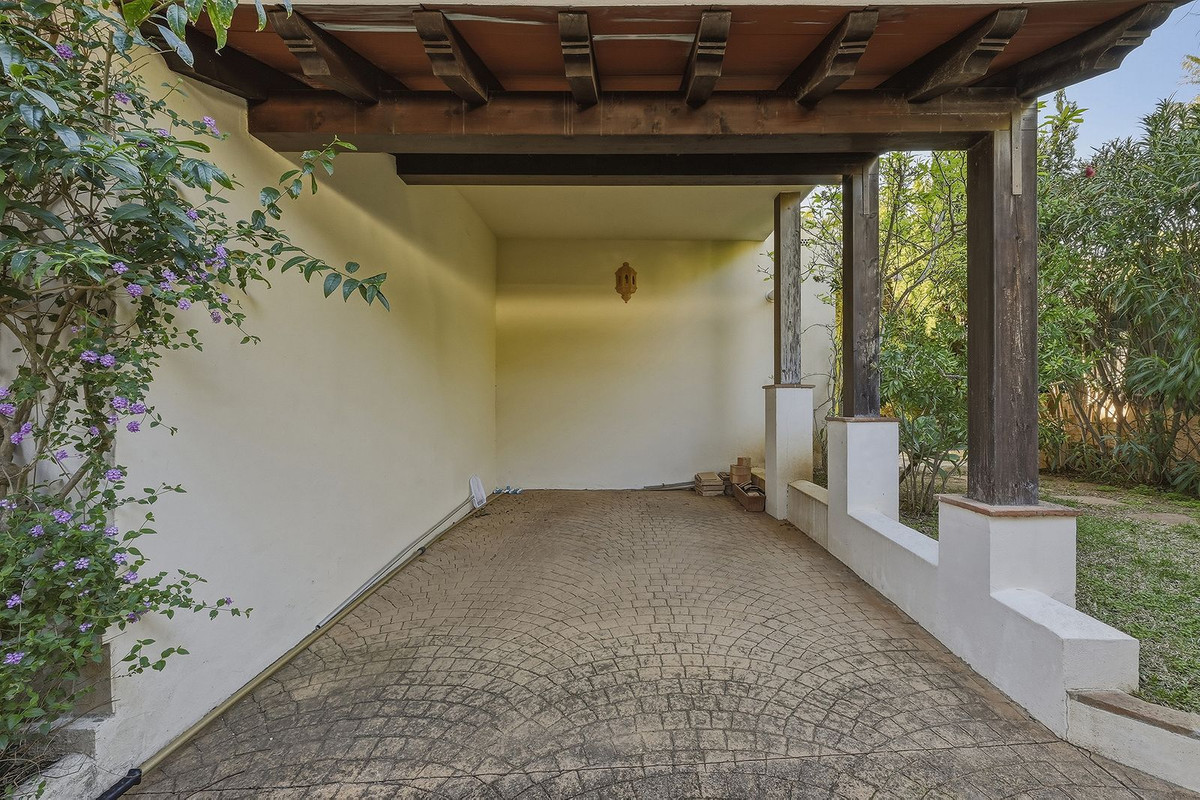 Huis te koop in Reserva de Marbella | 2 slaapkamers H5327698