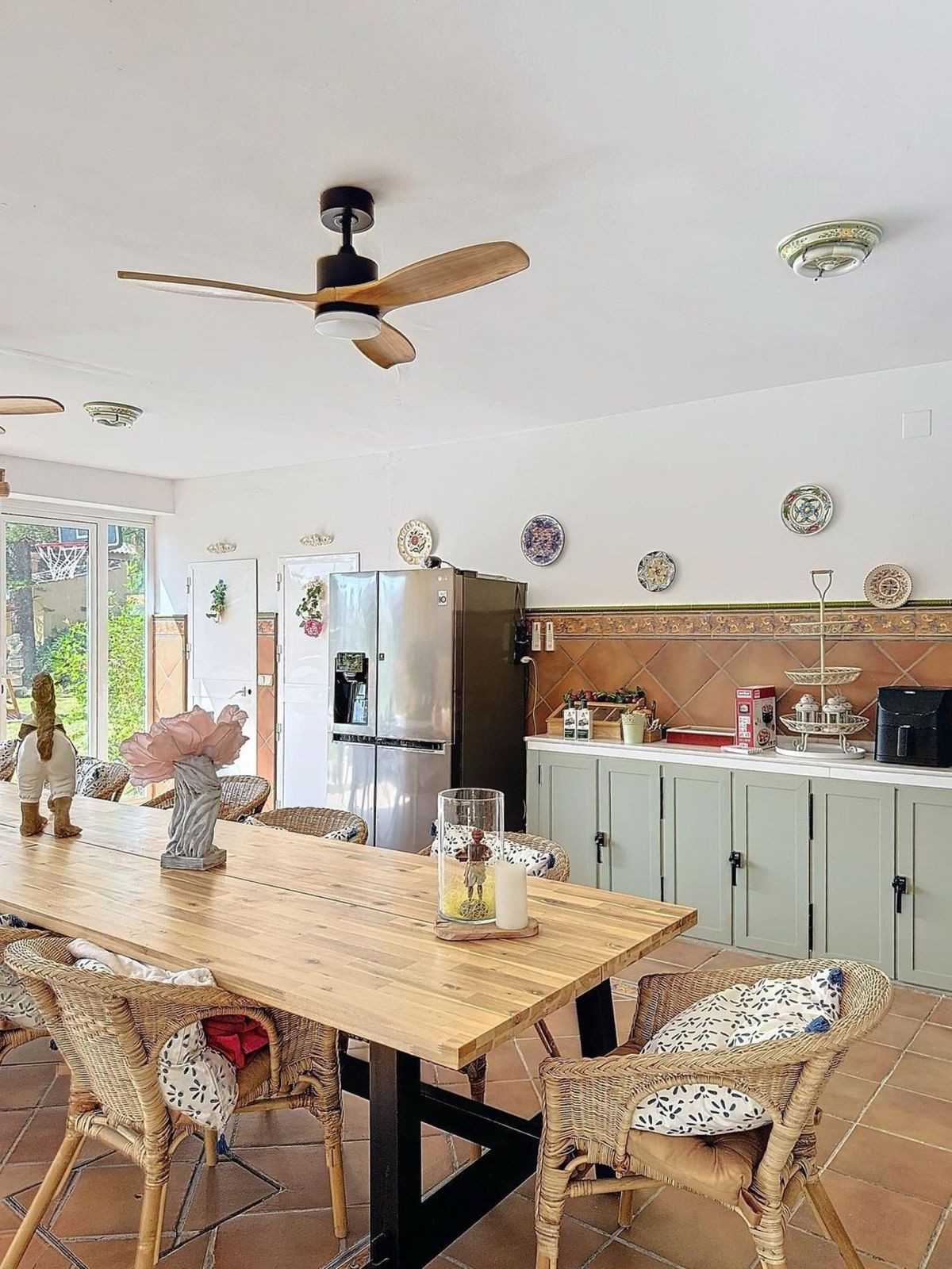 Property main view 60