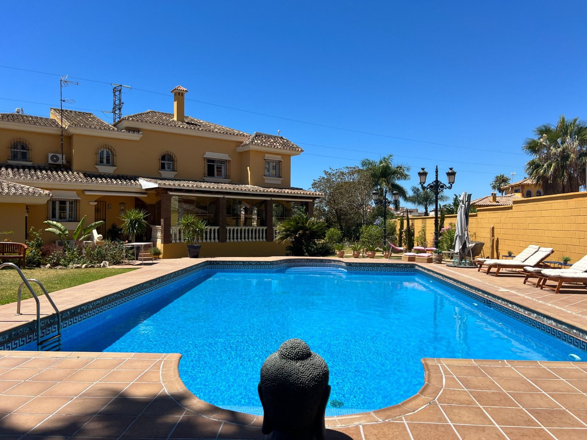 Property main view 80