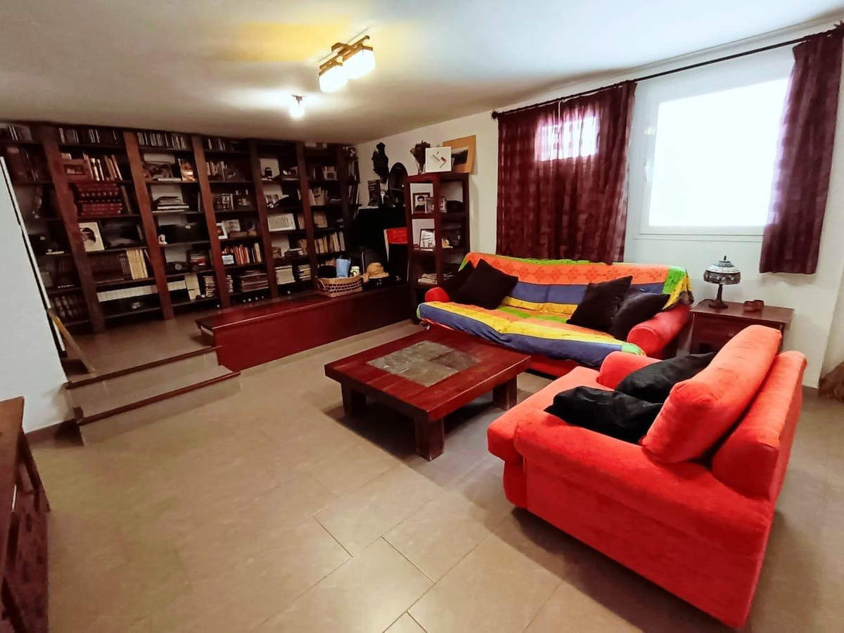 Huis te koop in Rincón de la Victoria | 5 slaapkamers H5014354