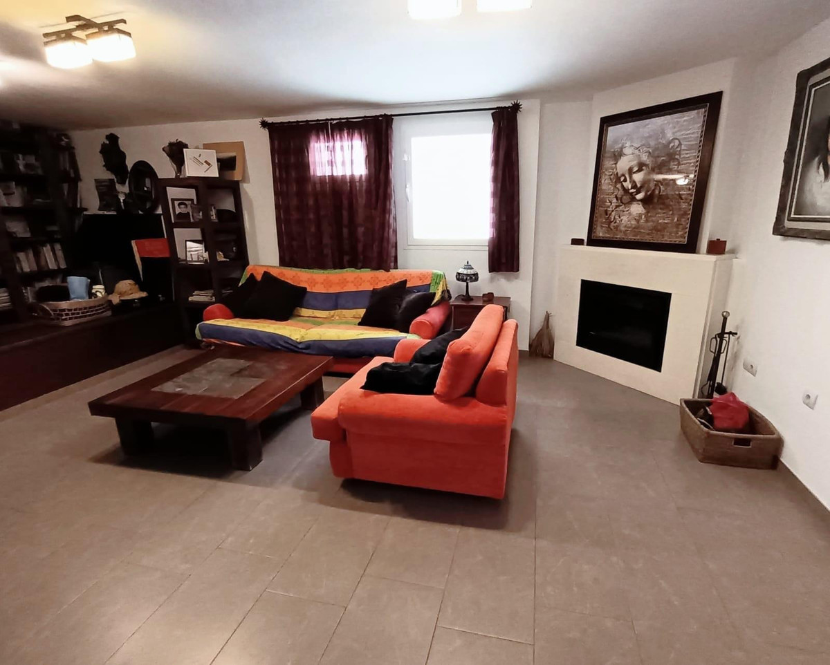 Huis te koop in Rincón de la Victoria | 5 slaapkamers H5014354