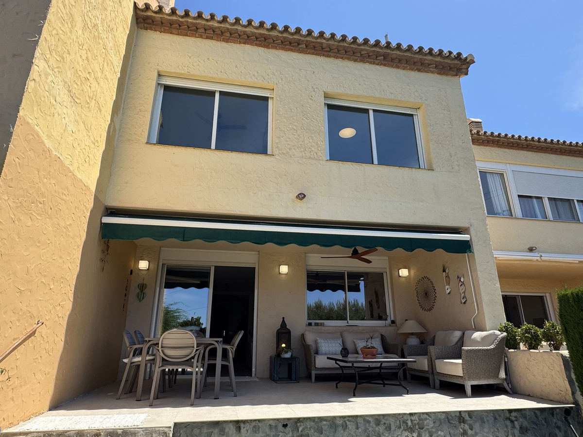 Huis te koop in Rincón de la Victoria | 4 slaapkamers H5041699